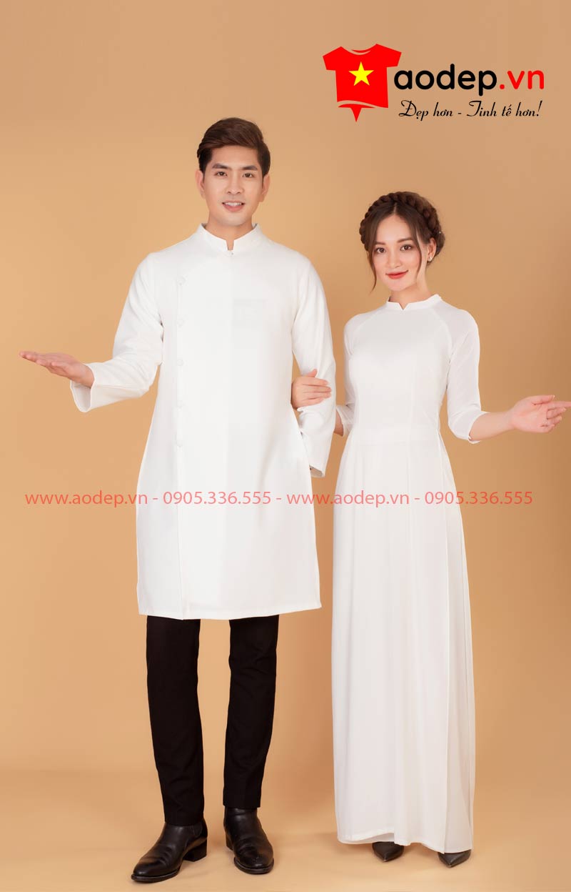 Áo dài đôi màu trắng