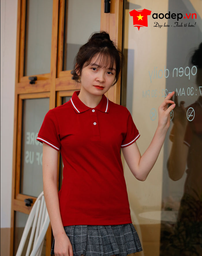 Áo polo may sẵn màu đỏ đô