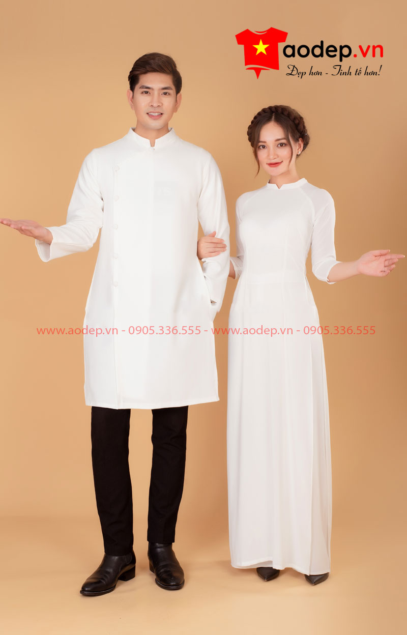 Áo dài đôi màu trắng