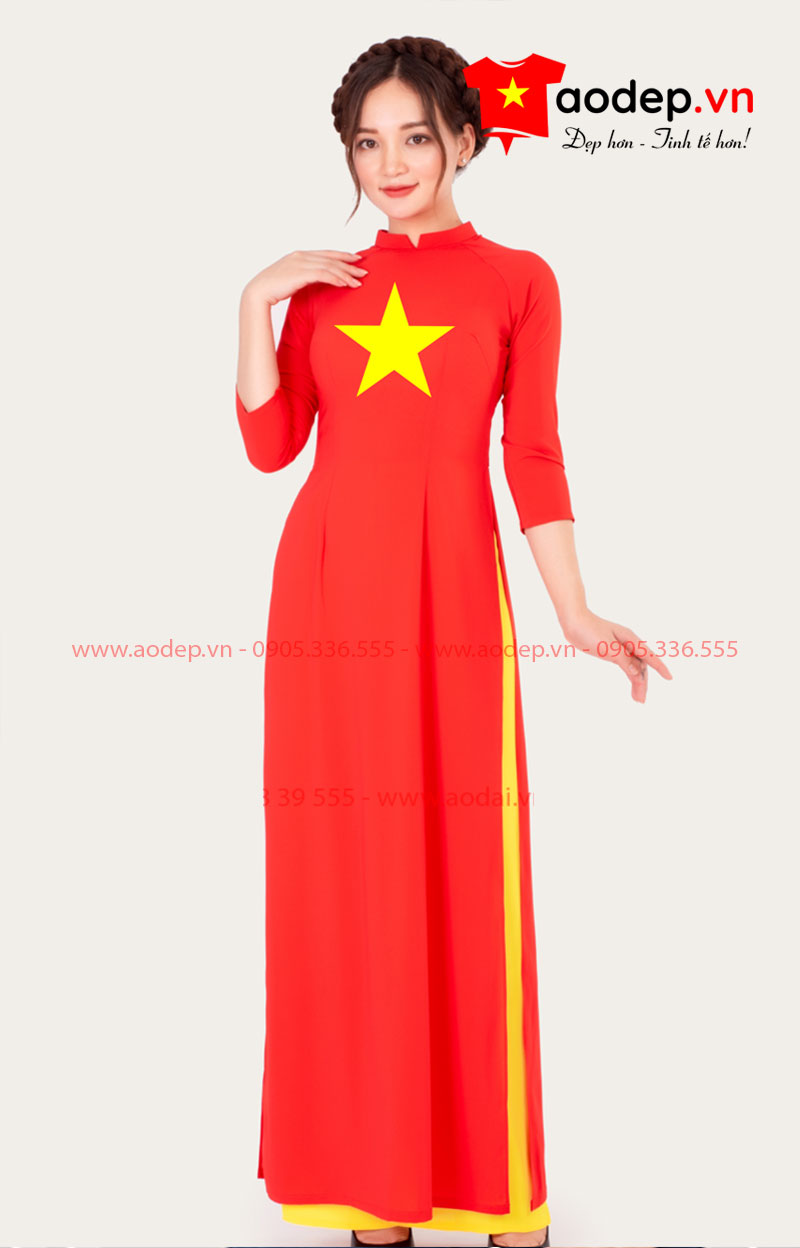 Áo dài nữ cờ đỏ sao vàng