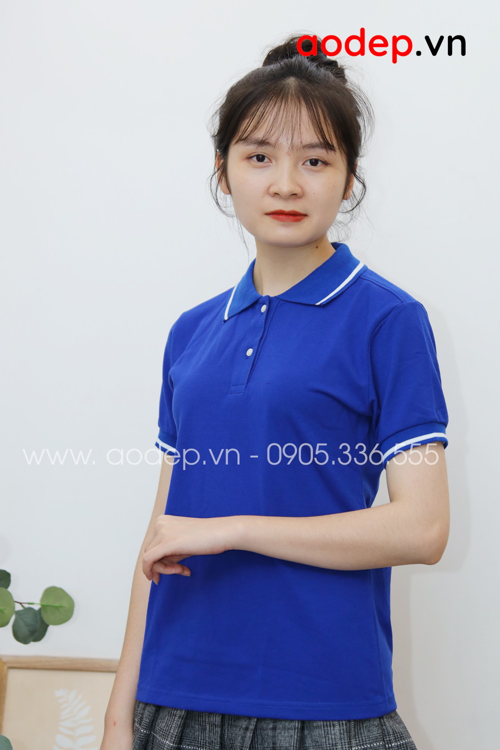 Áo thun polo màu xanh bích