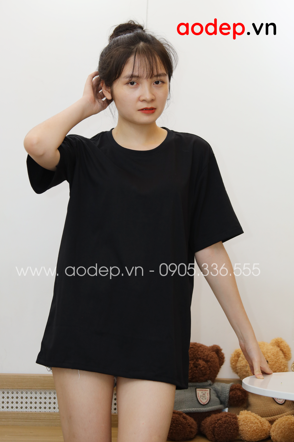 Áo thun tay lỡ màu đen