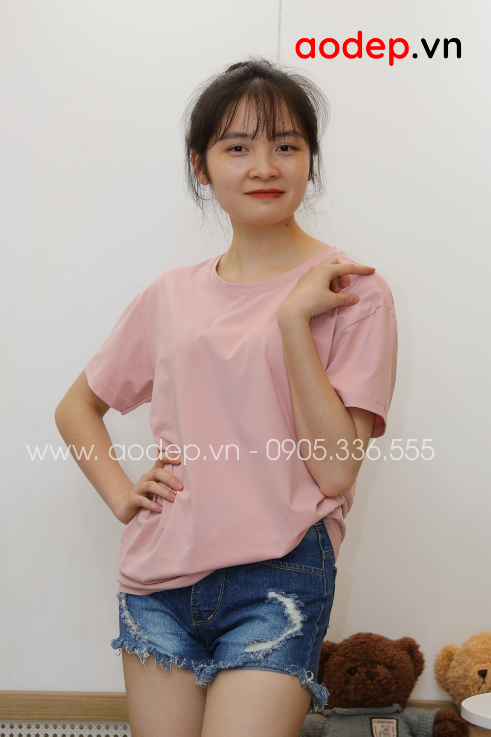 Áo thun tay lỡ màu hồng phấn